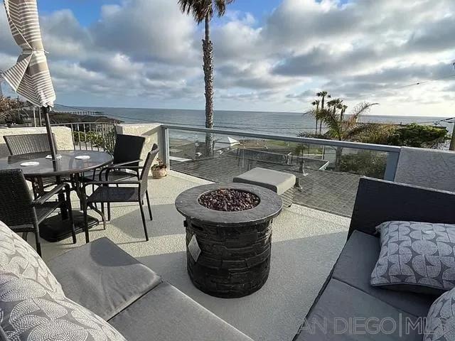 4884 Dixie Dr unit 86, San Diego, CA 92109 - photo 1