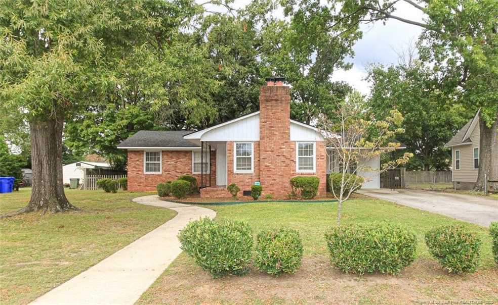 2910 Hermitage Ave, Fayetteville, NC 28304 - photo 1