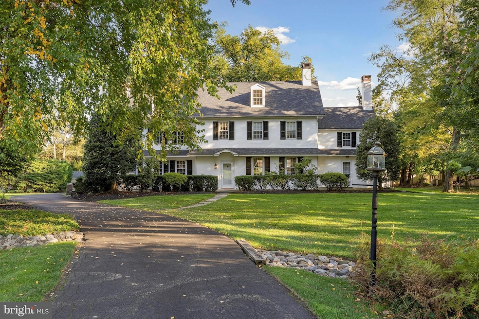 99 Crab Apple Ln, Hatboro, PA 19040 - photo 1