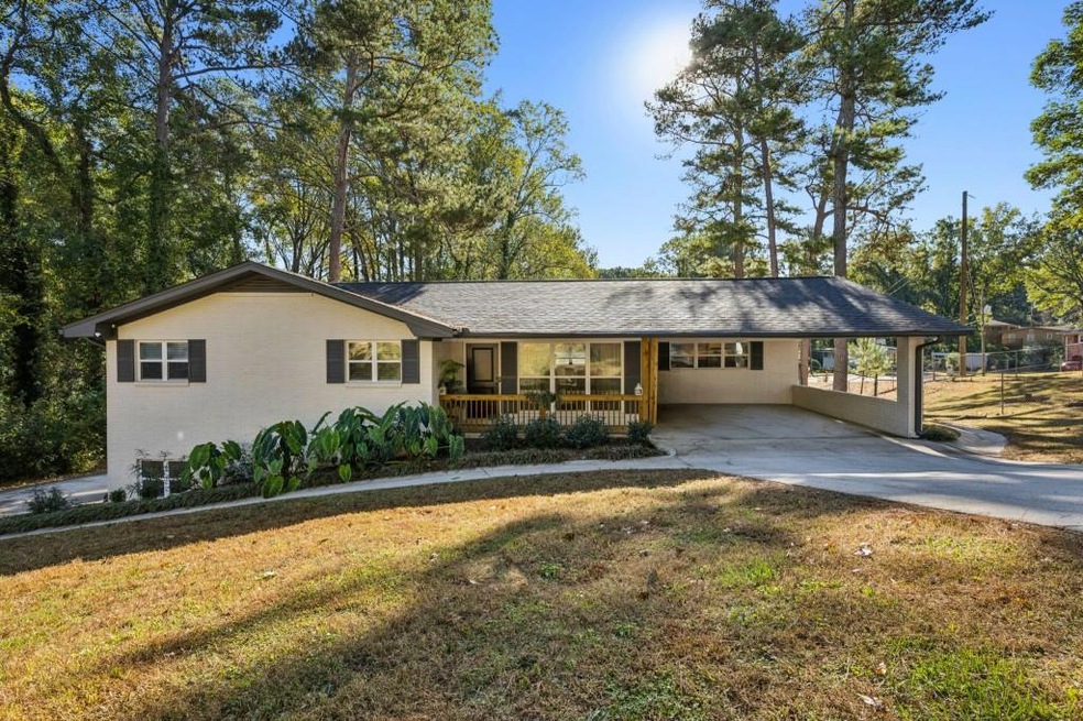 Beautifully Renovated Ranch with a Finished Basement in Kelly Heights!