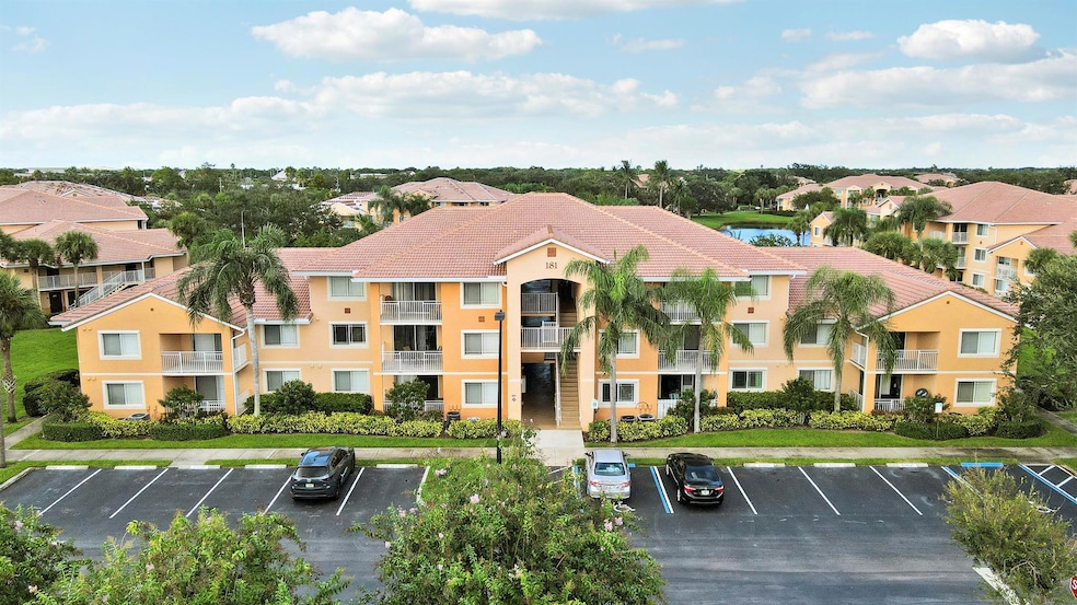 181 SW Palm Dr unit 304, Port Saint Lucie, FL 34986 - photo 1