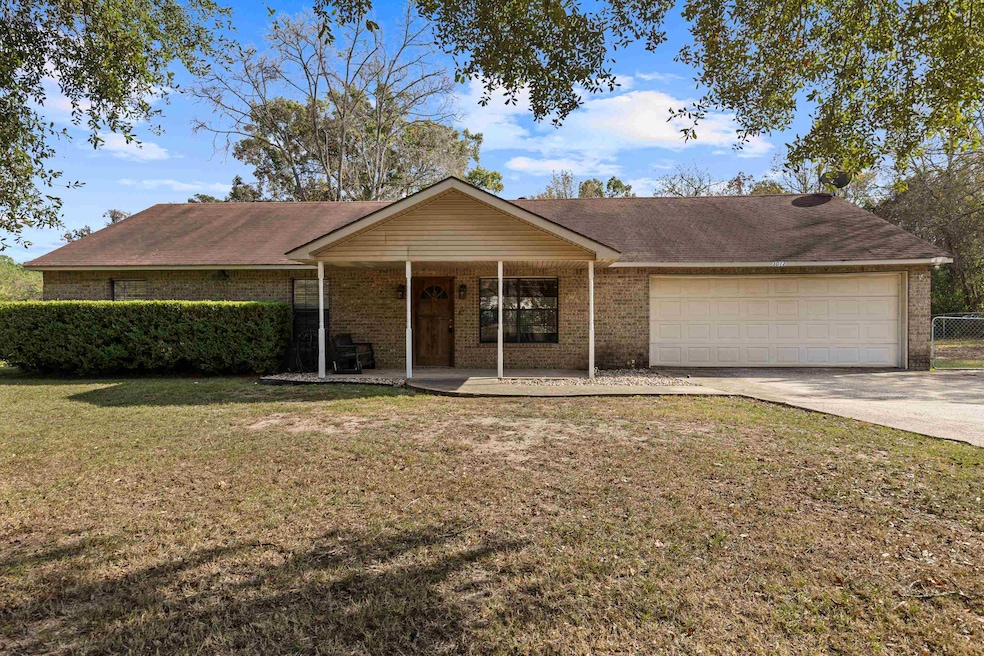 3012 Danville Dr, Kilgore, TX 75662 - photo 1