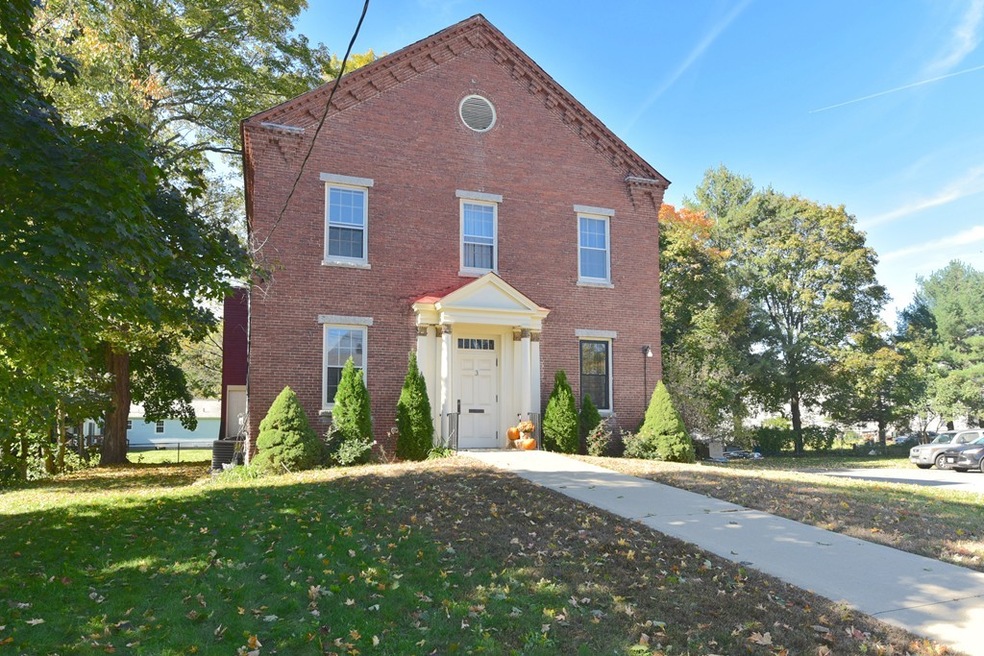 3 Lancaster Rd unit 1, Shirley, MA 01464 - photo 1