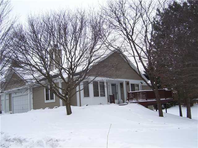 Exterior Front WELCOME TO 25 WATERFORD CIRCLE IN E