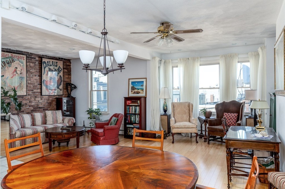 789 E 3rd St unit 3, Boston, MA 02127 - photo 1