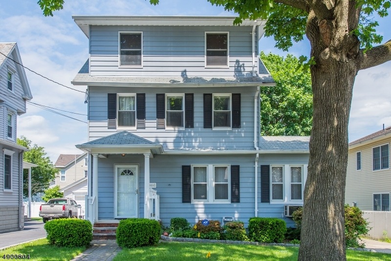 323 Division Ave, Hasbrouck Heights, NJ 07604 - photo 1