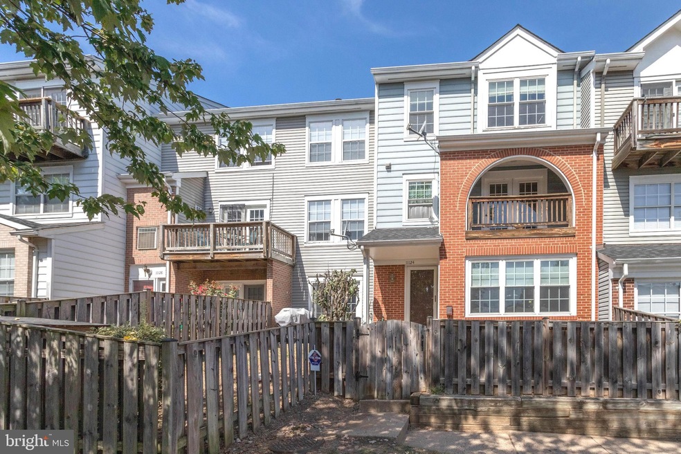 11124 Stagestone Way unit 8, Manassas, VA 20109 - photo 1