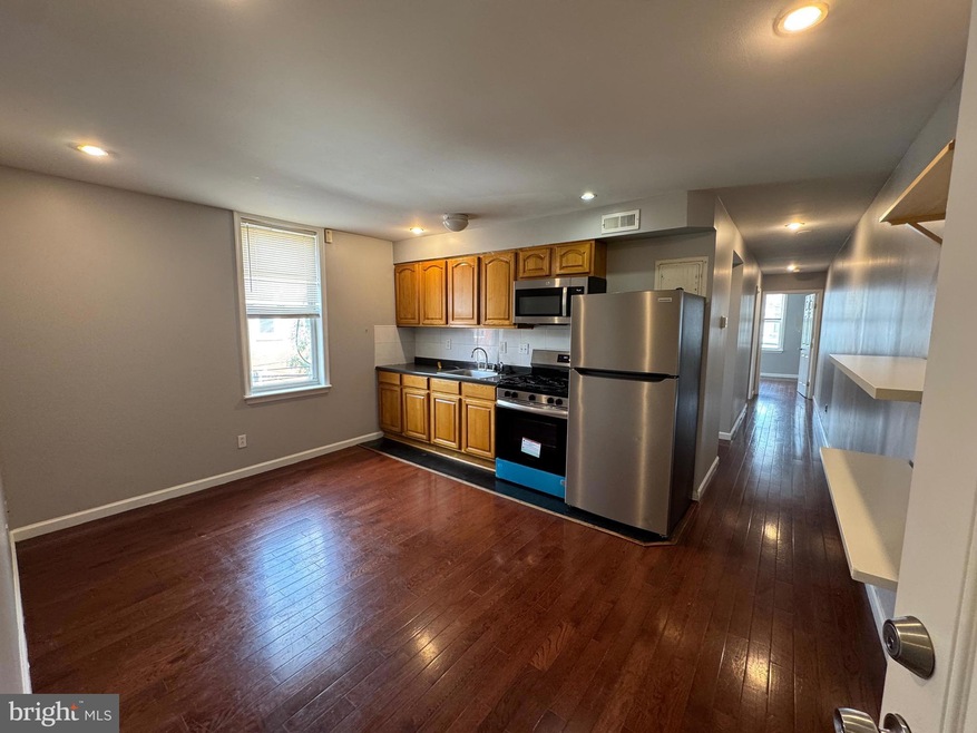 1420 Wharton St unit 2, Philadelphia, PA 19146 - photo 1