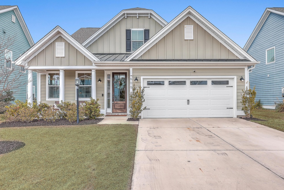 600 Yellow Leaf Ln, Summerville, SC 29486 - photo 1