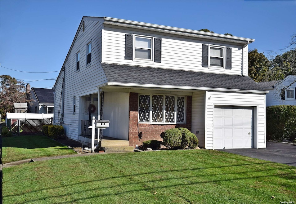 241 Hendrickson Ave, Lynbrook, NY 11563 MLS ONE3438135