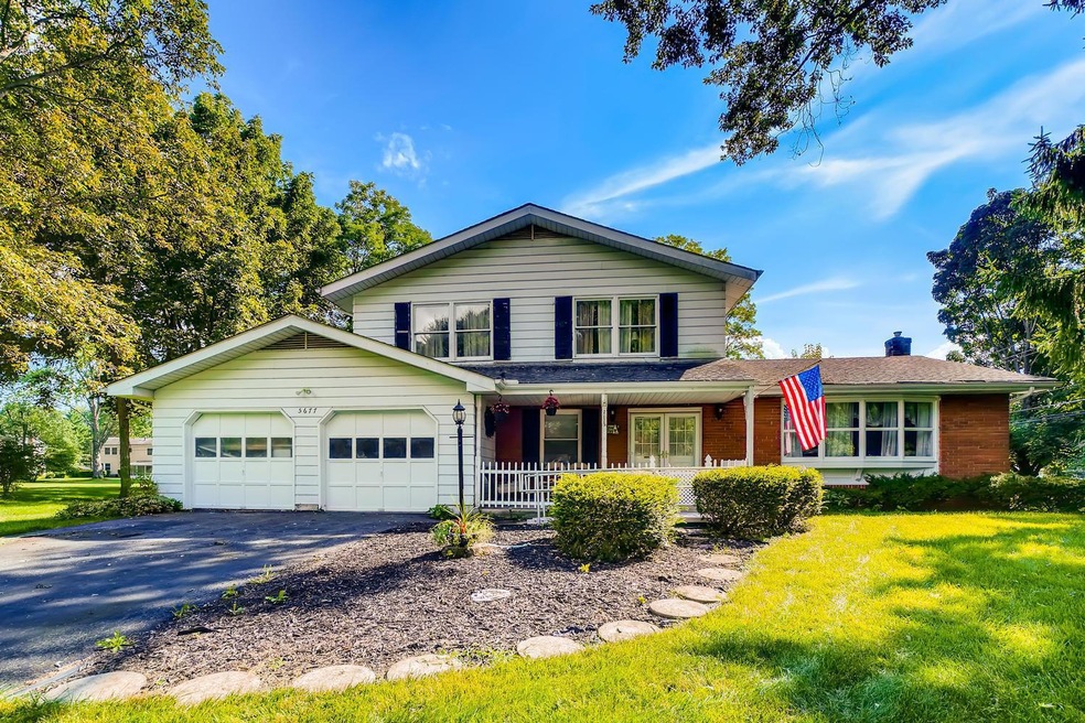 5677 Plum Orchard Dr, Columbus, OH 43213 - photo 1