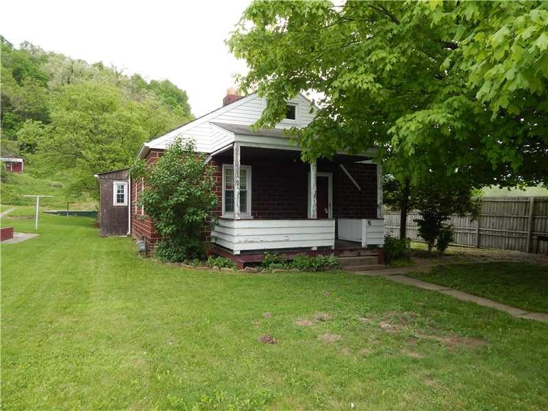 Exterior Front. 2 BEDROOM CAPE COD ON OVERSIZED LE