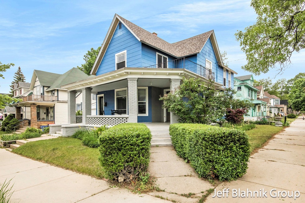 652- 654 Union