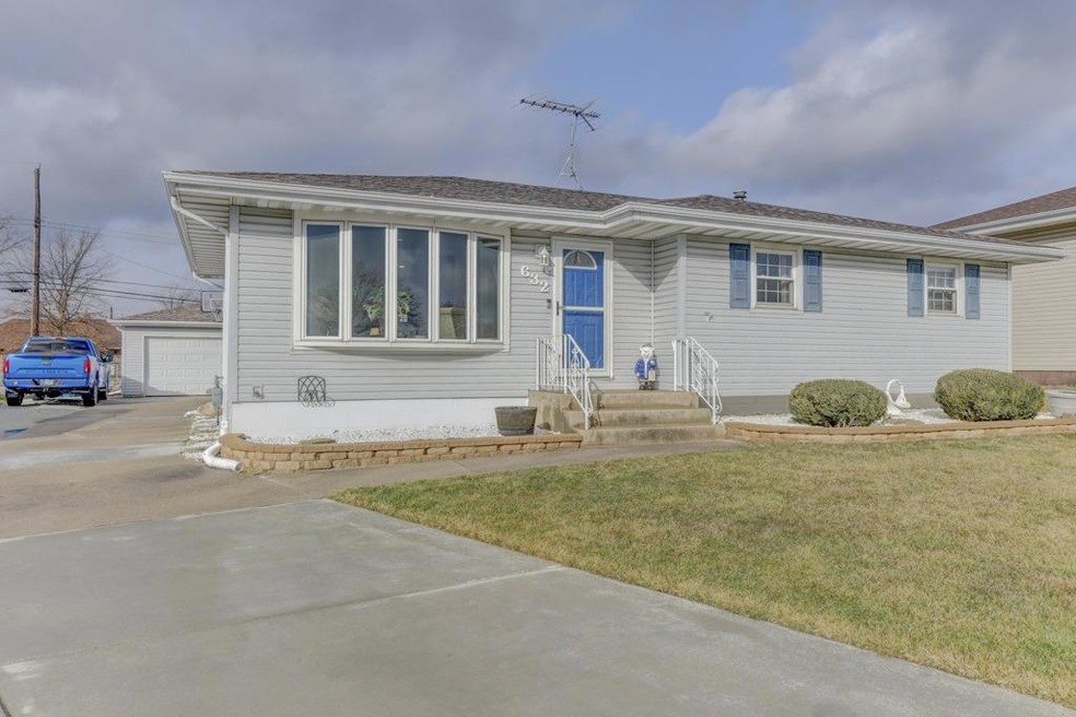 632 Pierce Ave, Dyer, IN 46311 - photo 1