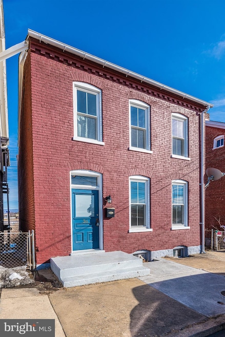36 S Cannon Ave, Hagerstown, MD 21740 - photo 1