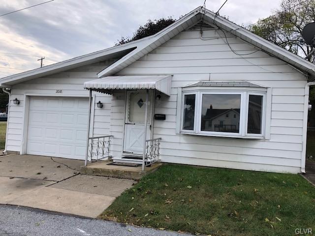 2018 Center St, Whitehall, PA 18052 - photo 1