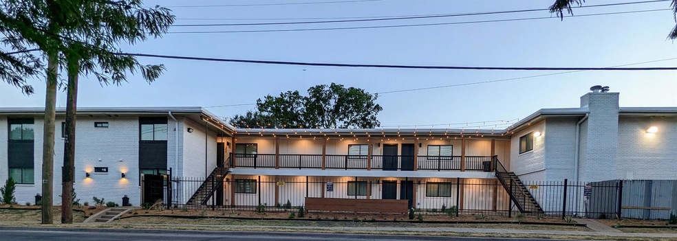 907 N Beacon St unit 106, Dallas, TX 75214 - photo 1