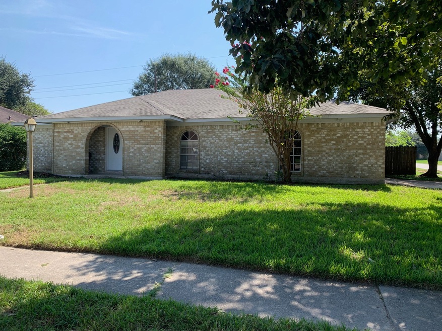 2502 Leichester Dr, Spring, TX 77386 - photo 1