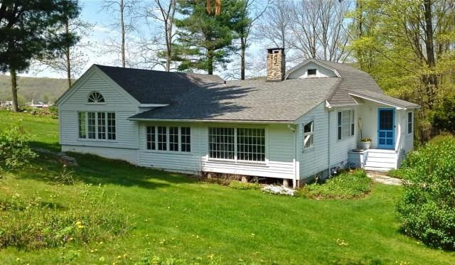 8 Rabbit Hill Rd, Warren, CT 06777 - photo 1