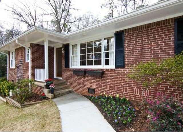 Exterior Front. 764 N Parkwood Rd