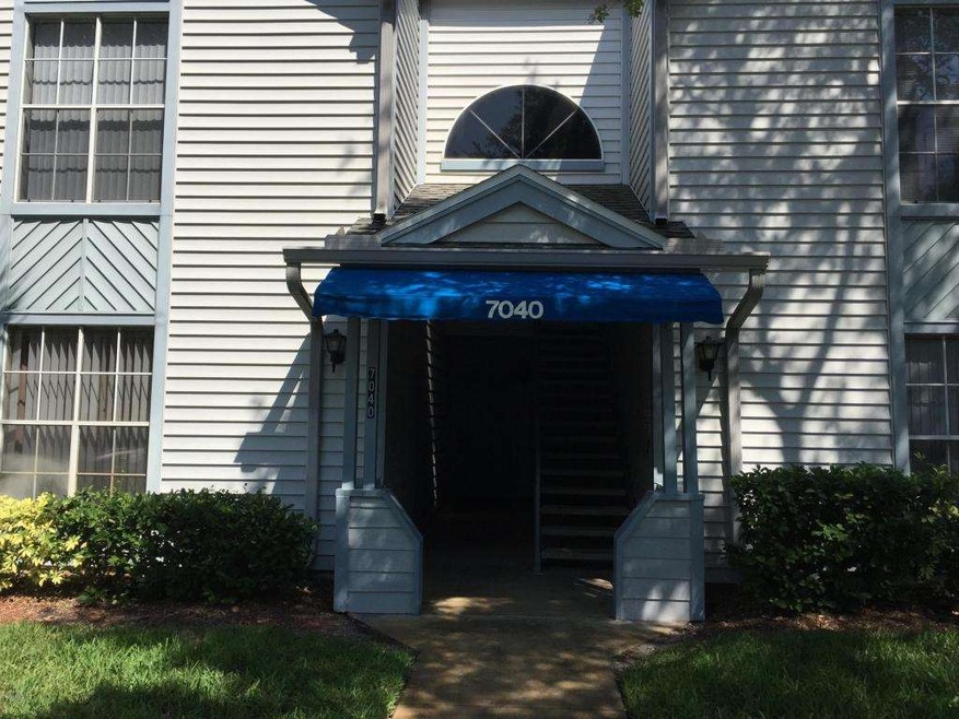 7040 Unit 103