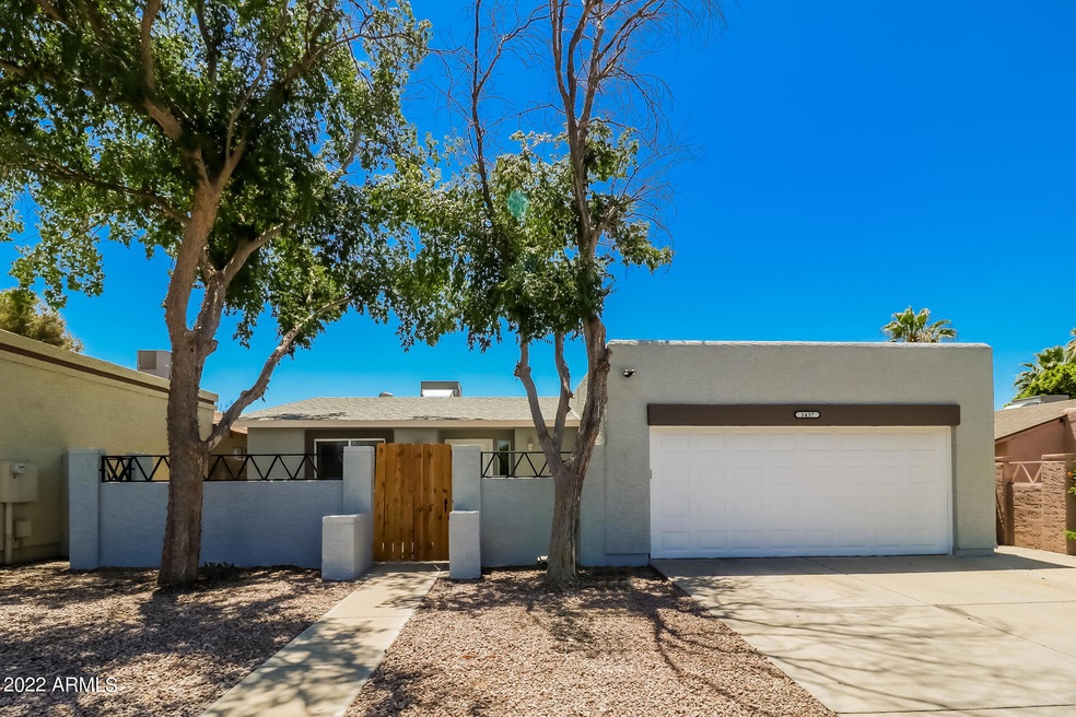 1437 E Topeka Dr, Phoenix, AZ 85024 - photo 1