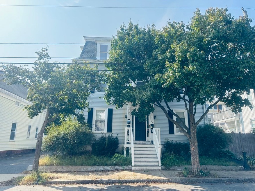 24 Cabot St unit 3, Salem, MA 01970 - photo 1