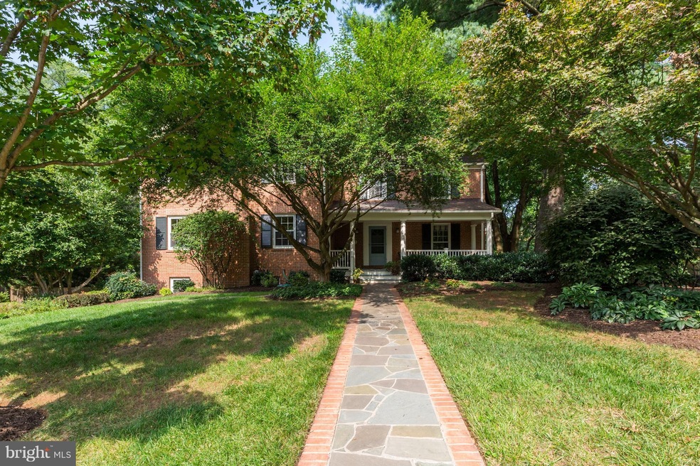 8200 Coach St, Potomac, MD 20854 - photo 1