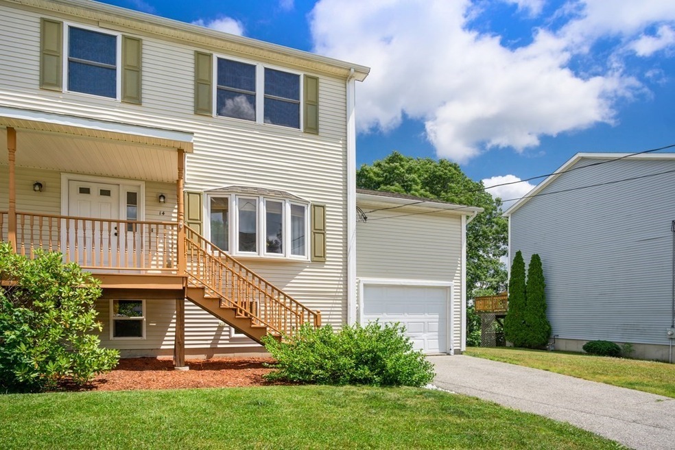 14 Arrowsic St, Worcester, MA 01606 - photo 1