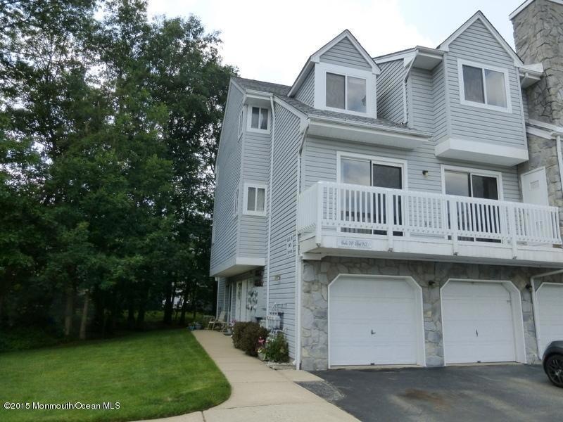 911 Scarlet Oak Ave, Toms River, NJ 08755 - photo 1