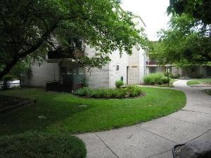 12558 Fairview Ave unit 1B, Blue Island, IL 60406 - photo 1
