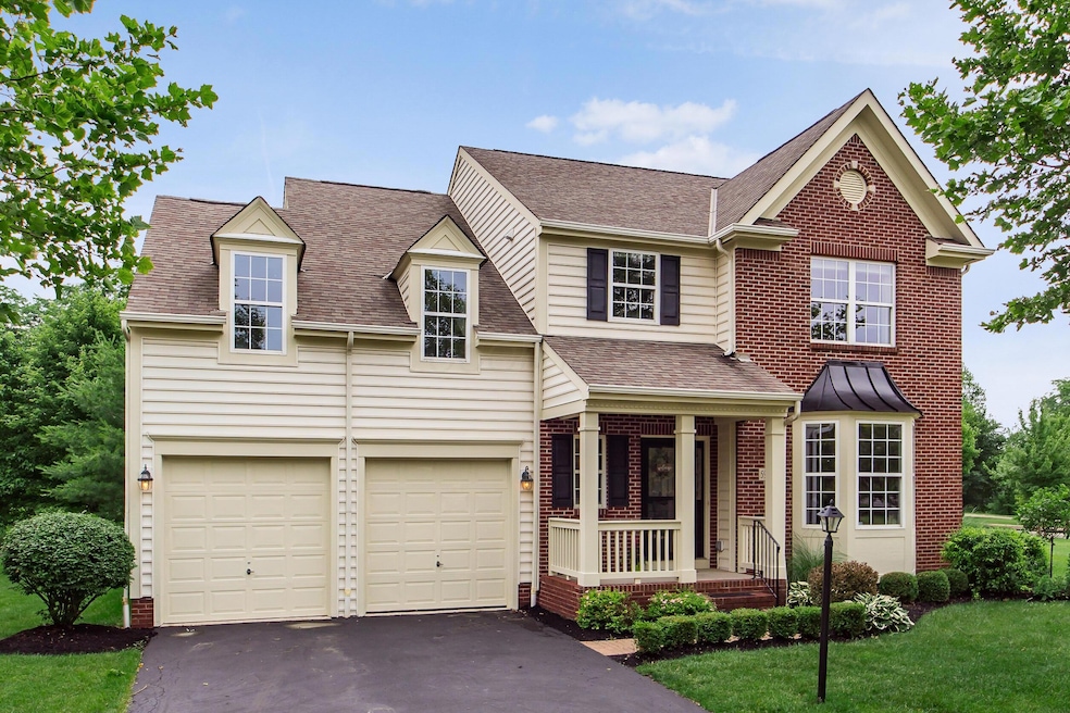 5920 Triplett Square, New Albany, OH 43054 - photo 1