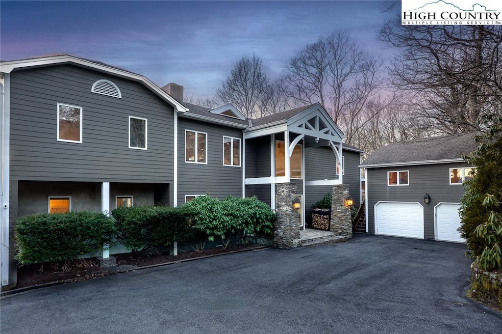 234 Laurel Park Rd unit 236, Blowing Rock, NC 28605 - photo 1