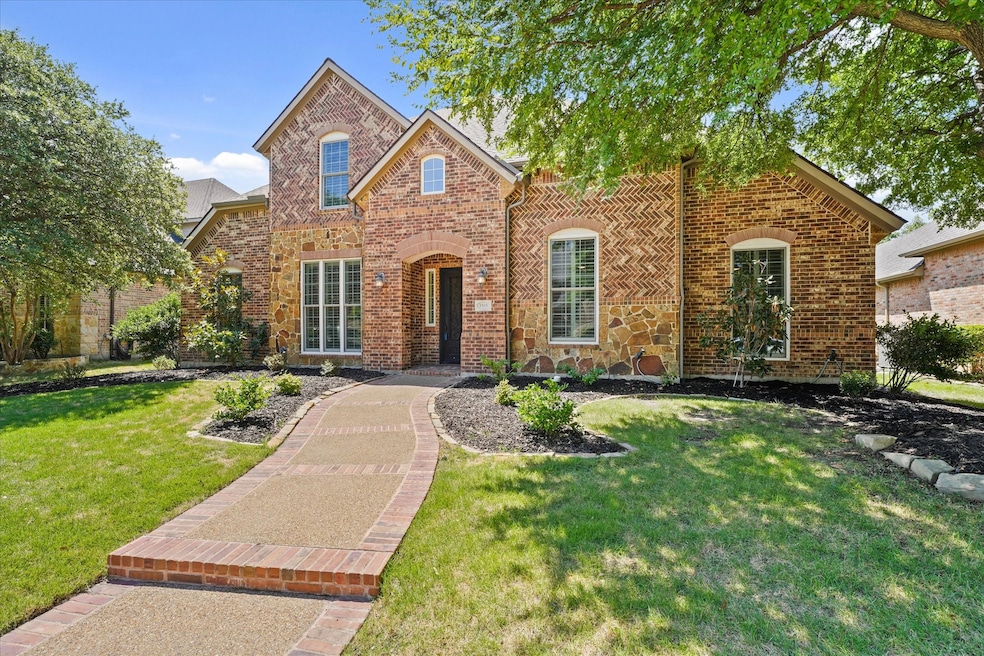 For Sale $849,999 • Co-Listing Agent