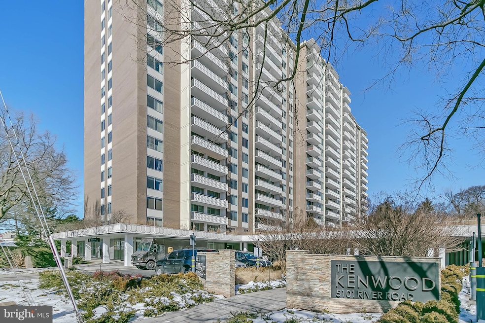 Kenwood Condominium, Bethesda, MD 20816 - photo 1