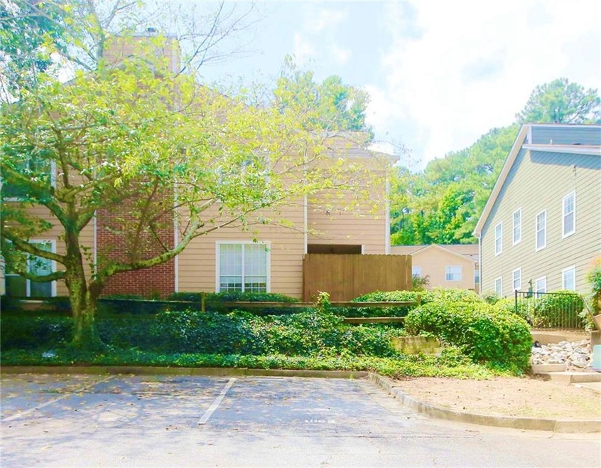 1086 Rock Creek Ln, Norcross, GA 30093 - photo 1