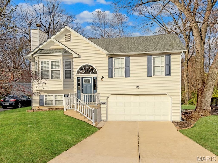 7633 Genesta St, Saint Louis, MO 63123 - photo 1