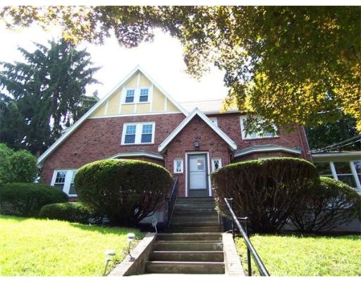 416 Mystic St unit 416, Arlington, MA 02474 - photo 1