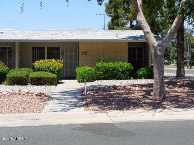 10702 W Santa fe Dr, Sun City, AZ 85351 - photo 1