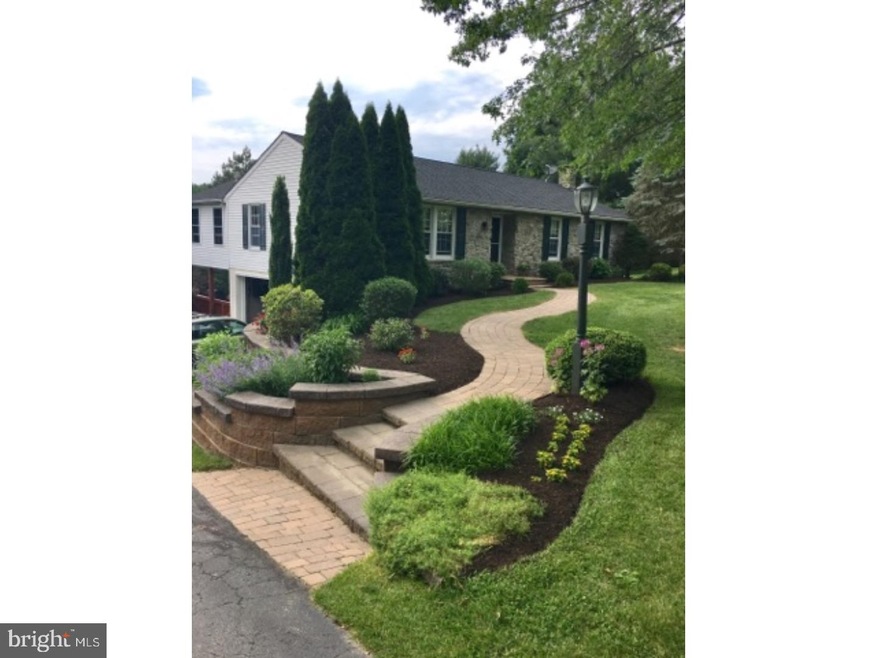 79 Phillip Dr, Kirkwood, PA 17536 - photo 1