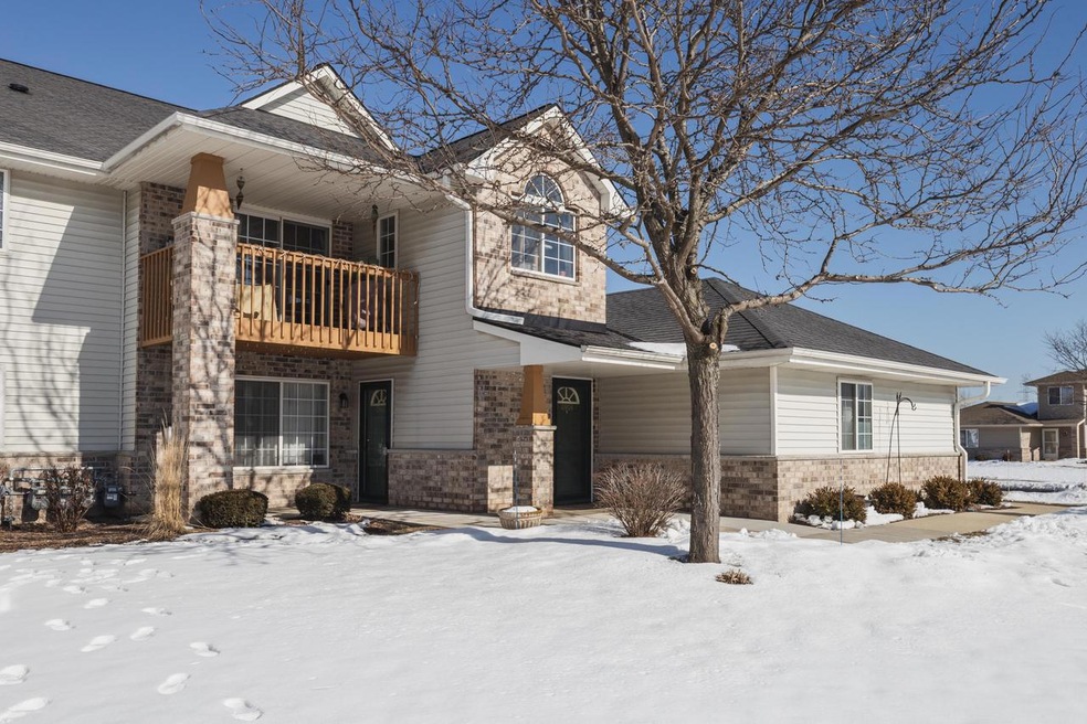4946 W. Maple Leaf Rd.