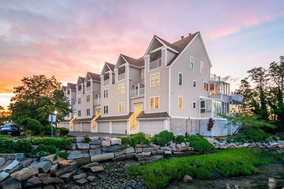 171 Walnut St unit 13, Dorchester, MA 02122 - photo 1