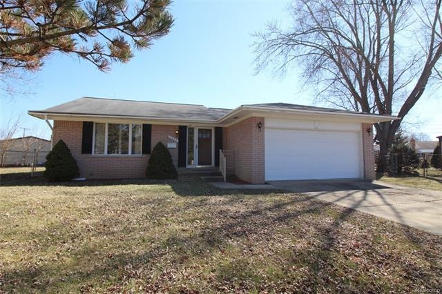 6327 Canterury Ct (10 of 10).jpg