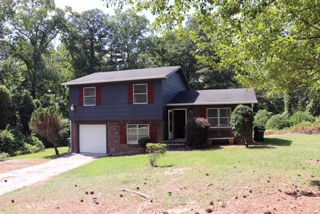 2943 Five Oaks Cir SW, Lilburn, GA 30047 - photo 1