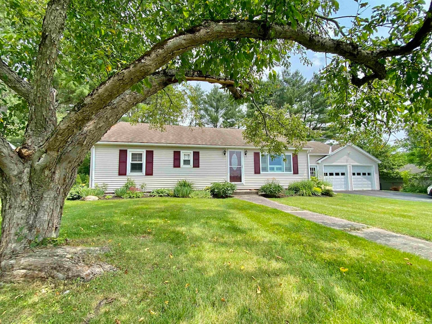 338 Twitchell Hill Rd, Shaftsbury, VT 05262