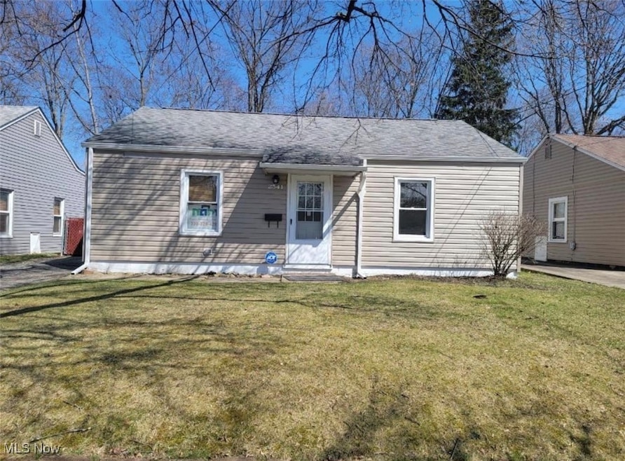 2541 Edgebrook Ave, Akron, OH 44312 - photo 1