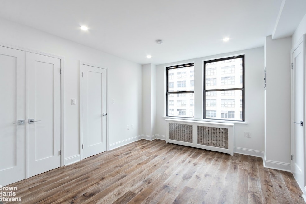440 W 34th St unit 16D, New York, NY 10001 - photo 1