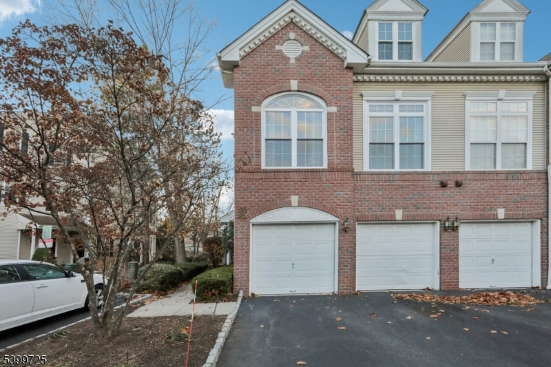 160 Riverwalk Way, Clifton, NJ 07014 - photo 1