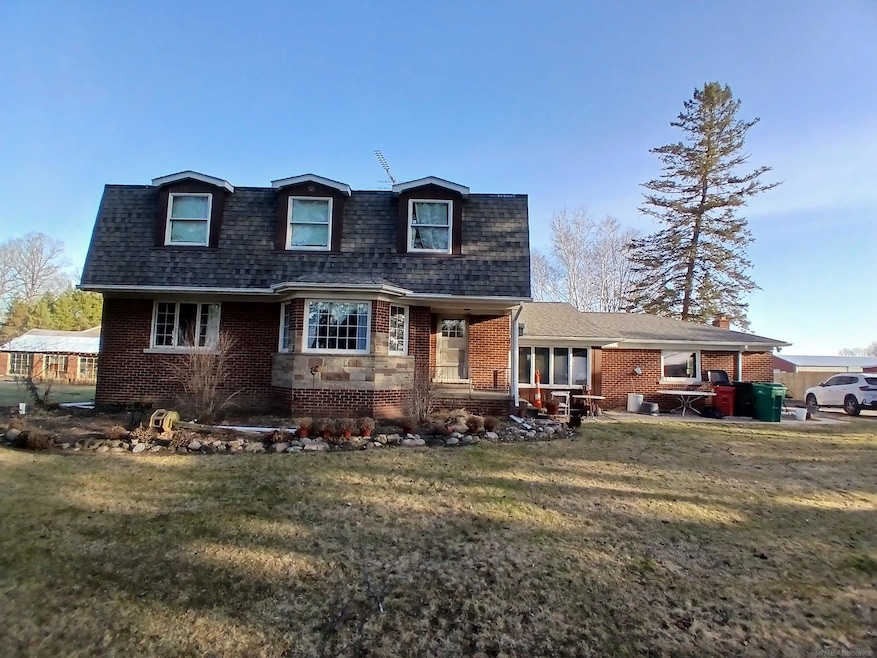 28405 26 Mile Rd, New Haven, MI 48048 - photo 1