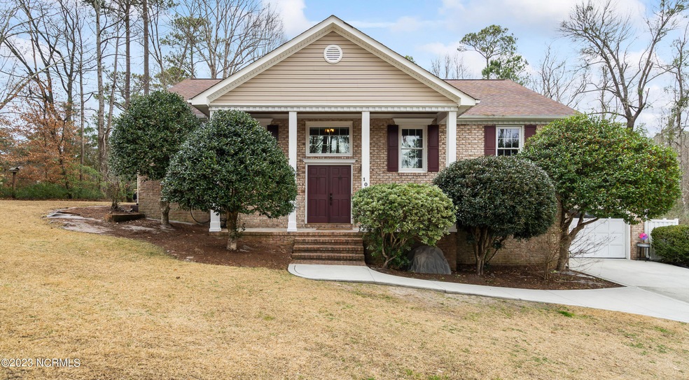 103 Courtland Dr, Jacksonville, NC 28546 - photo 1